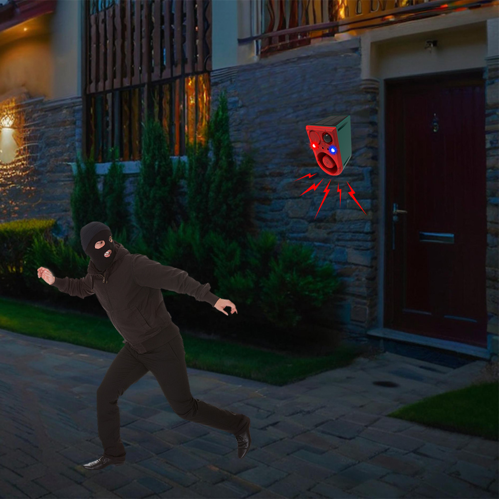 جهاز طارد للحيوانات يعمل بالطا - مراجعة Outdoor Lighting With Motion Sensor وسعره