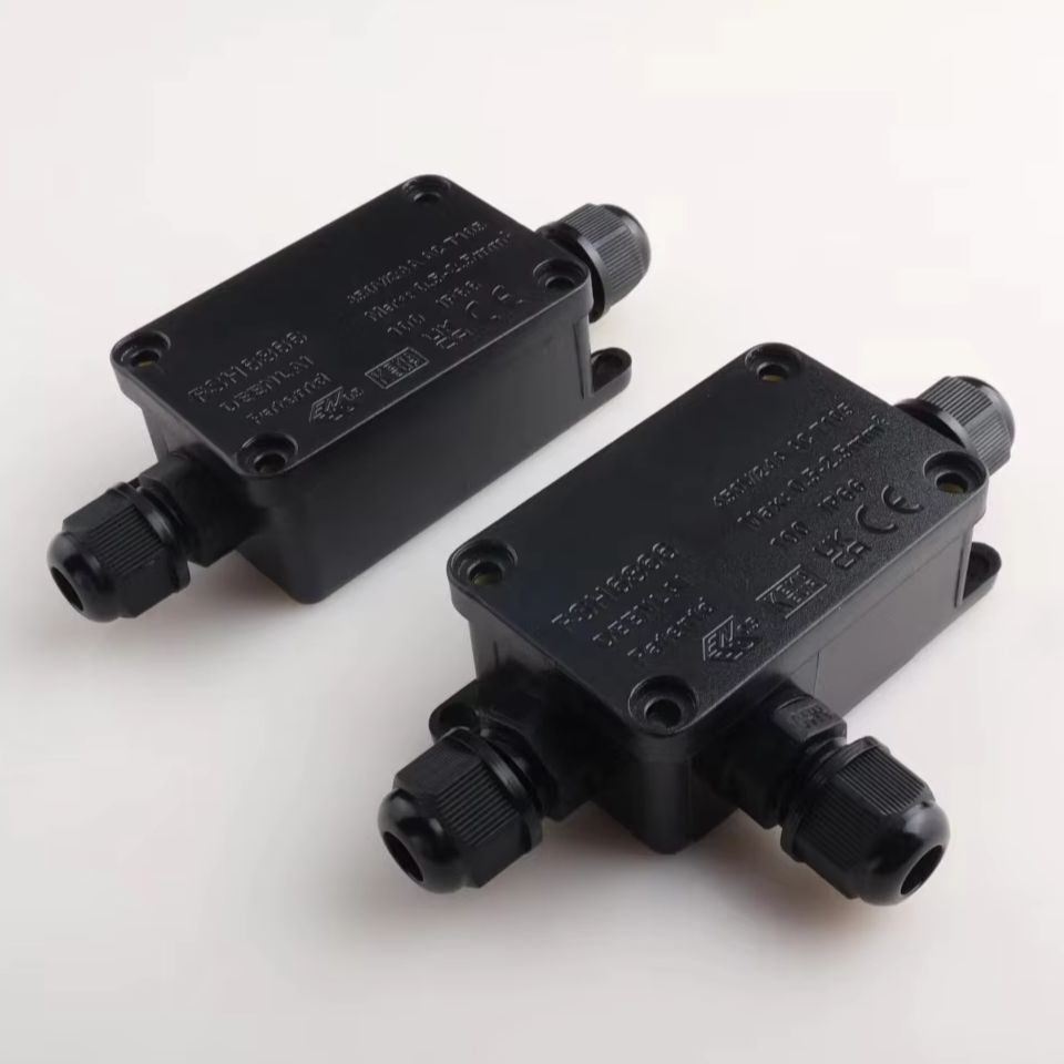 صندوق توصيل صغير مقاوم للماء I - مراجعة Outdoor Lighting Junction وسعره