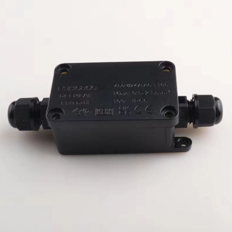 صندوق توصيل صغير مقاوم للماء I - مراجعة Outdoor Lighting Junction وسعره
